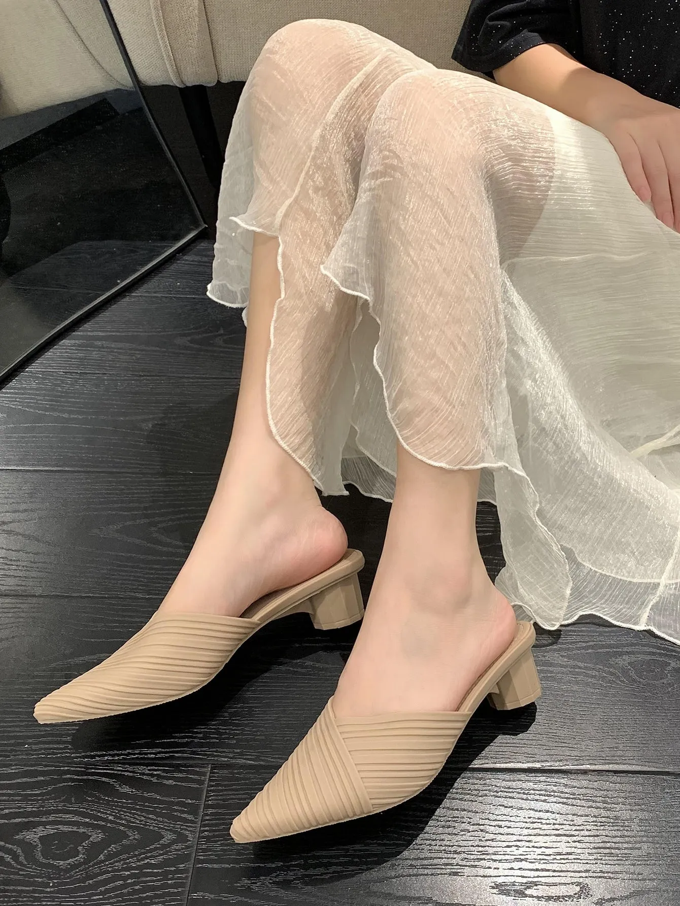 Ruched Detail Point Toe Sculptural Heeled Mule Pumps