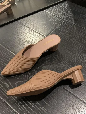 Ruched Detail Point Toe Sculptural Heeled Mule Pumps