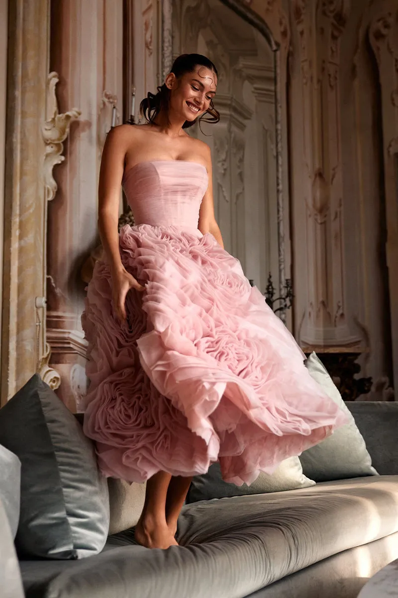 Unreal Sensibility Tulle Trendy Strapless Midi Dress